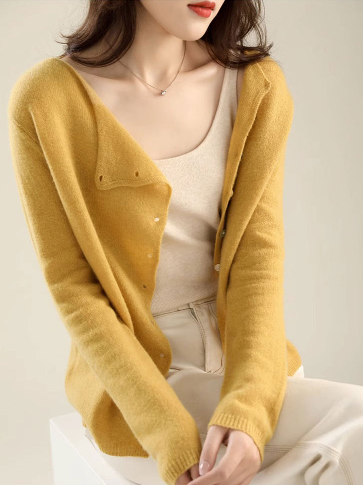Dame Cardigan | V-Hals Med Knapplukking