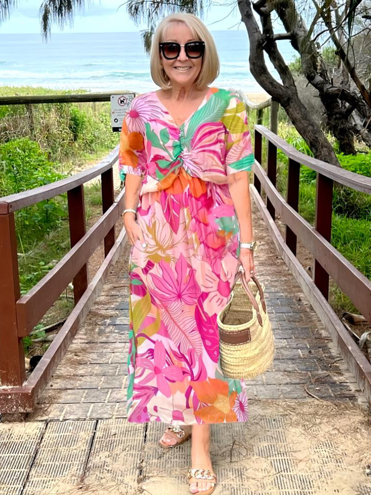 Kvinnes Boho Maxi Kjole | V-hals Smocked