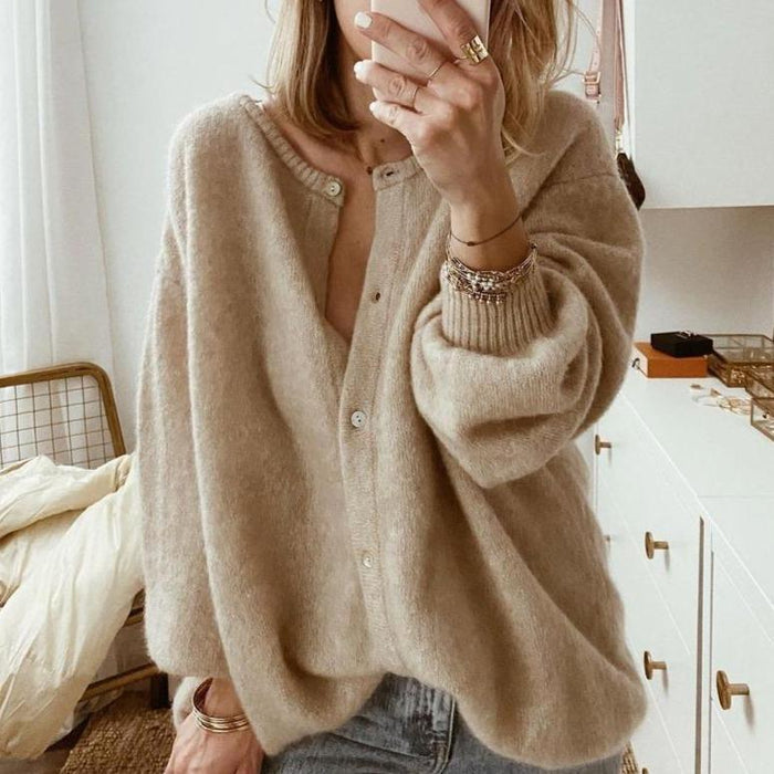 Dame Oversized Cardigan med Rund Hals og Knapper Foran