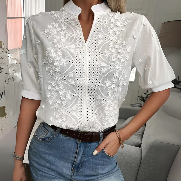 Kvinnebluse | Brodert Kortermet