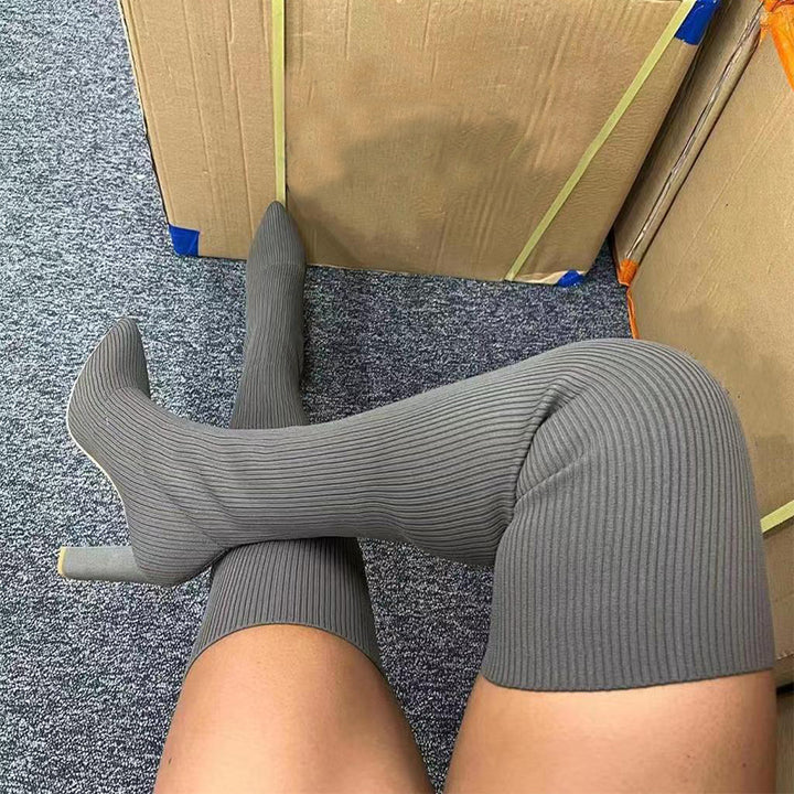 Overknestøvler dame i svart stretchstrikk