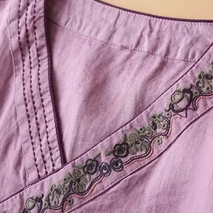 Damebluse | Brodert Drapert Detalj