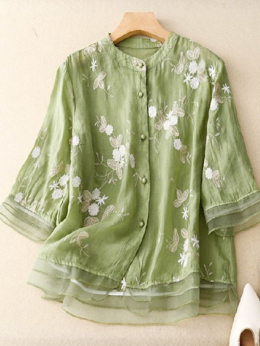 Kvinnes Bluse | Broderte Detaljer