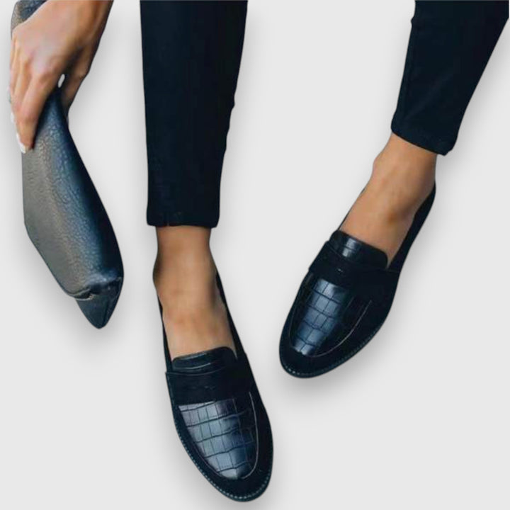 Loafers For Kvinner | Teksturert Panel Lukket Tå