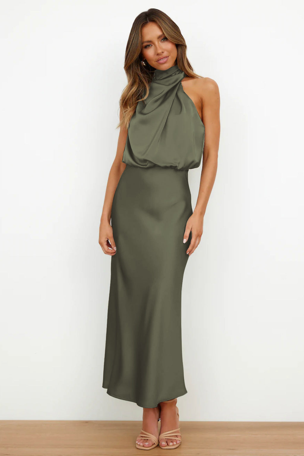 Kvinnenes Kveldsdrakt | Halterneck Maxi
