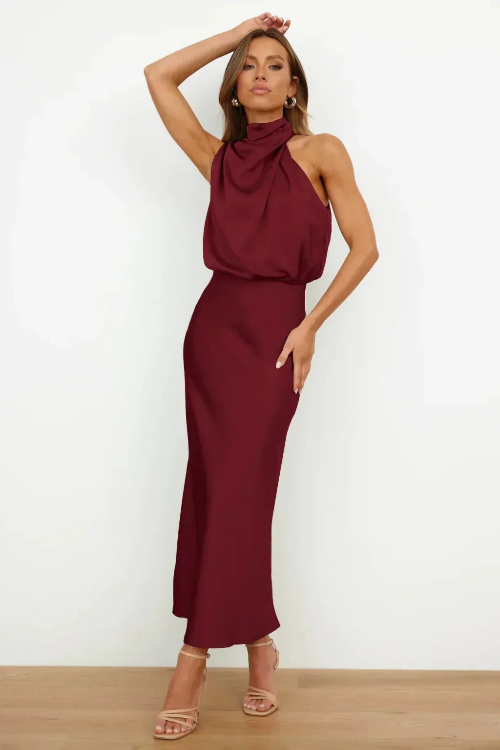 Kvinnenes Kveldsdrakt | Halterneck Maxi