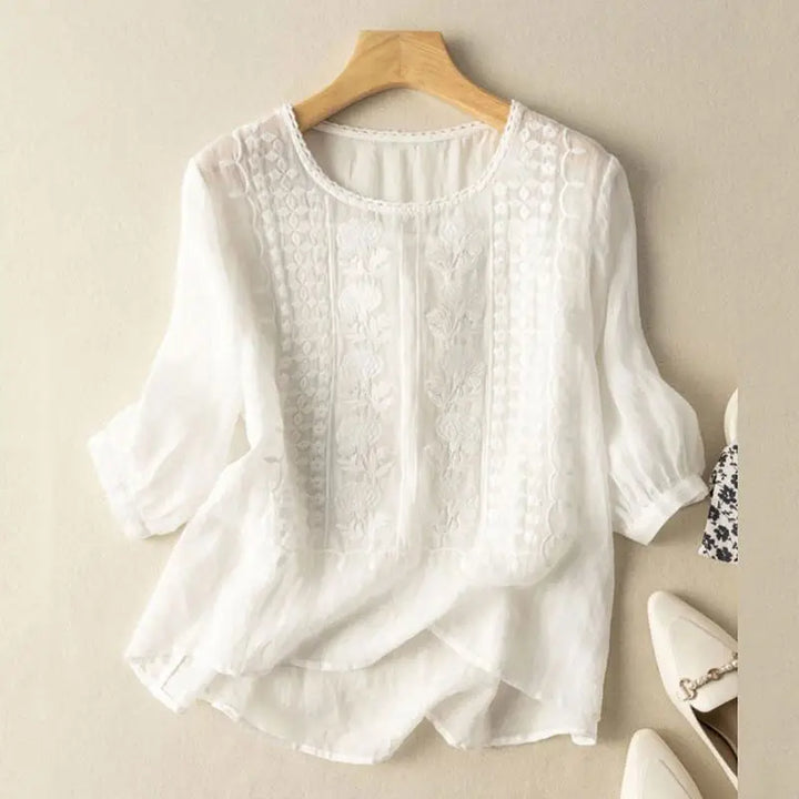 Damebluse | Brodert Frontdetalj