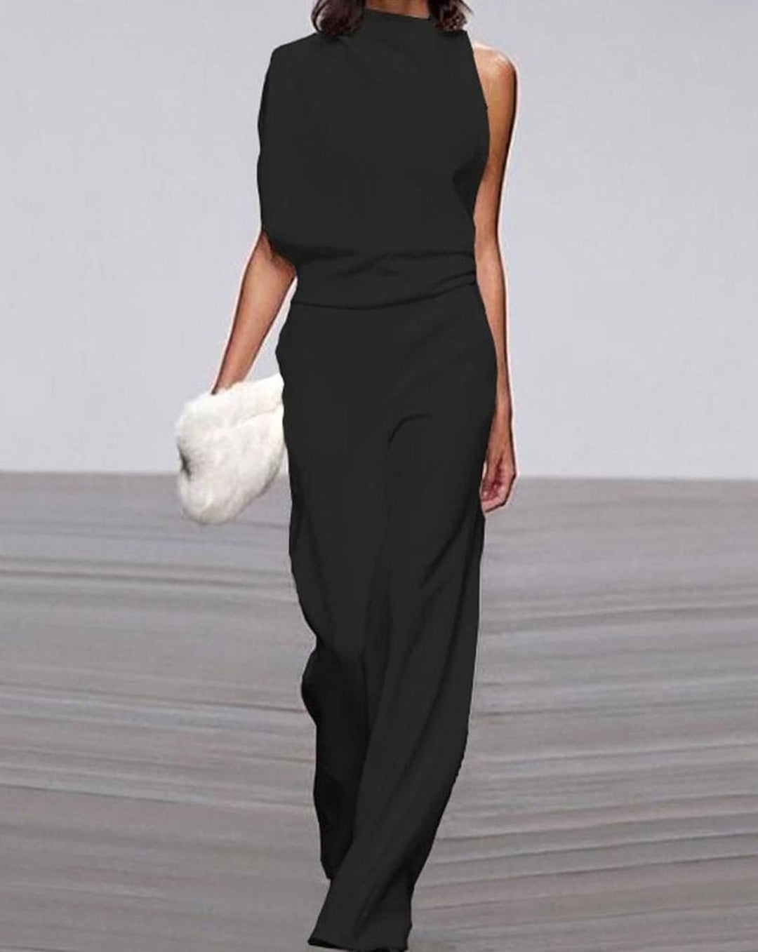 Abigail | Dame Høy Hals Asymmetrisk Skulder Jumpsuit Bred Ben Formell
