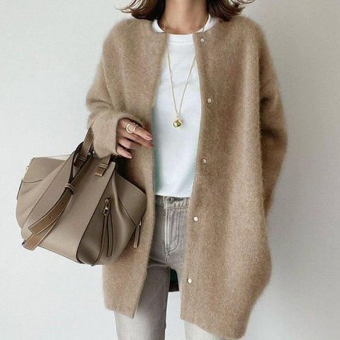 Adrienne | Kvinne Oversized Knappe-Ned Fluffy Strikket Vinter Cardigan