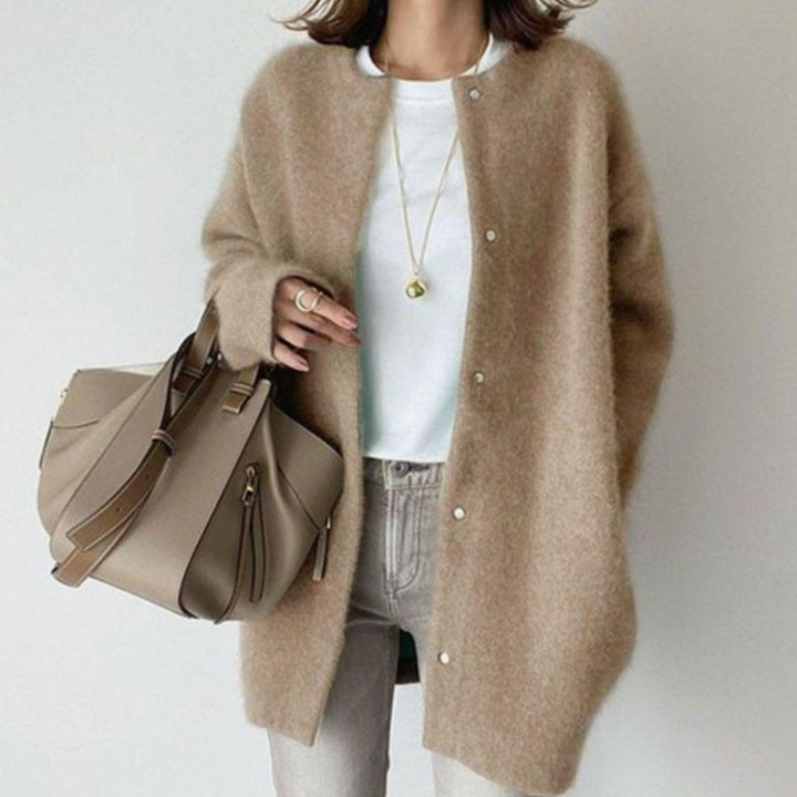 Adrienne | Kvinne Oversized Knappe-Ned Fluffy Strikket Vinter Cardigan