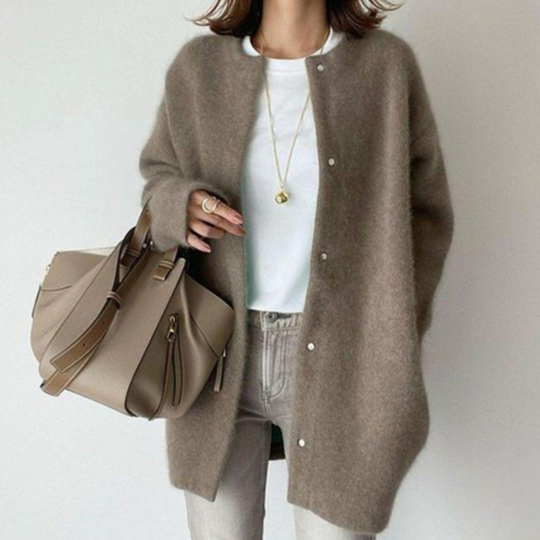 Adrienne | Kvinne Oversized Knappe-Ned Fluffy Strikket Vinter Cardigan