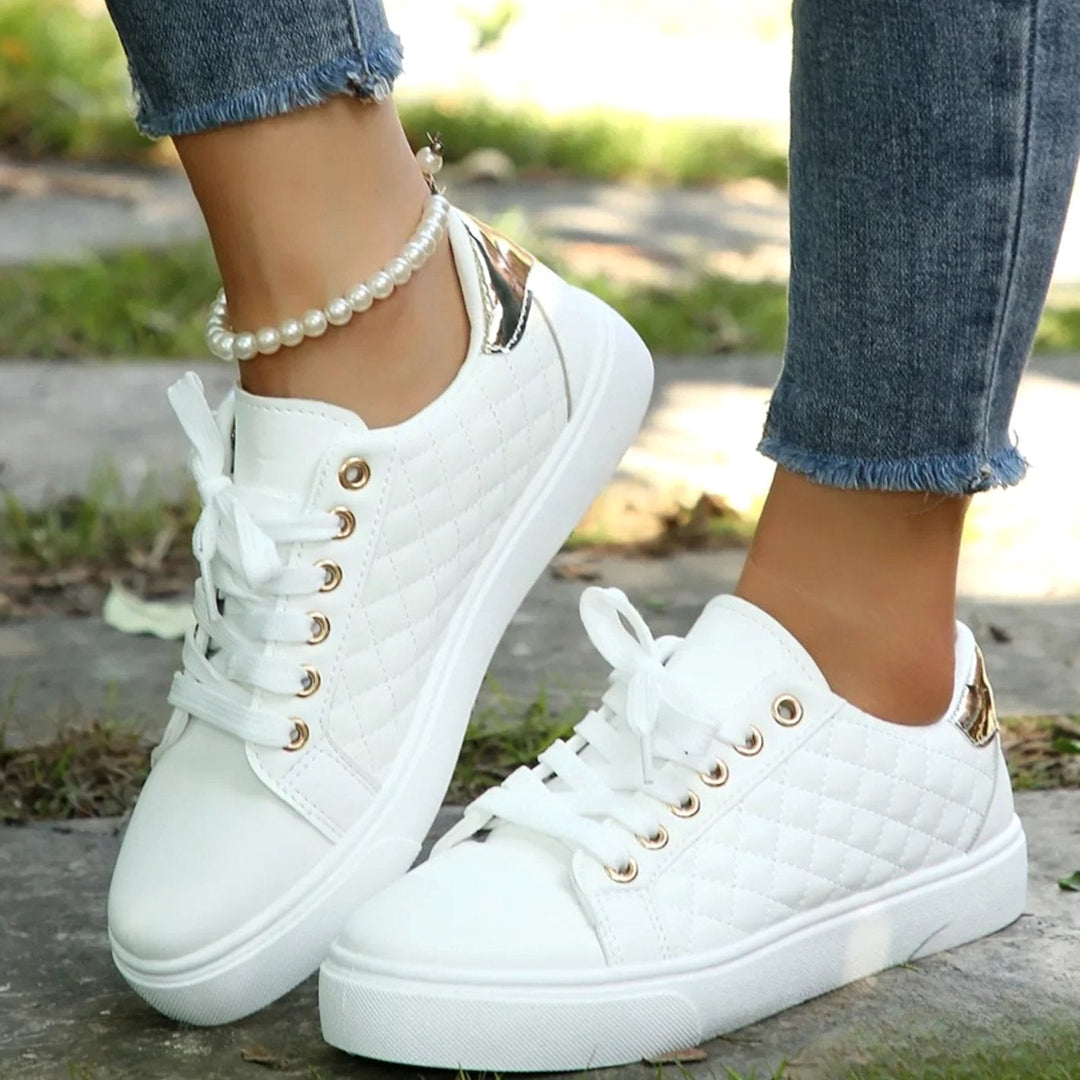 Alice | Kvinne Quilted Lace-Up Sko med Gull Detaljer Ortopediske Sneakers