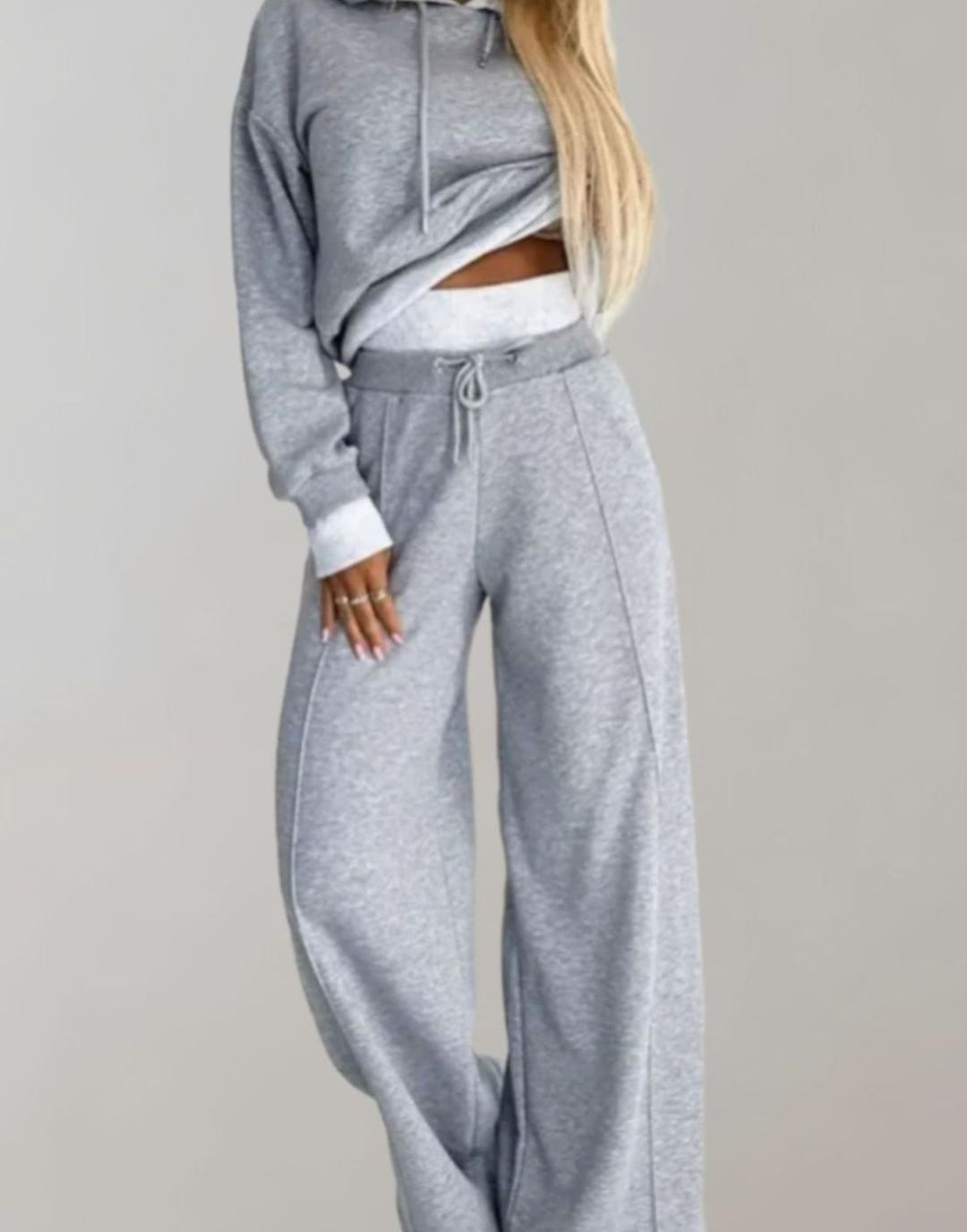 Annabelle | Kvinne To-delt Kort Hoodie Bredbenet Treningsbukse Sett