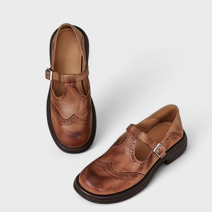 Cecilia | Kvinne Vintage Brogue Lær T-Stropper Sko Spenne Flats