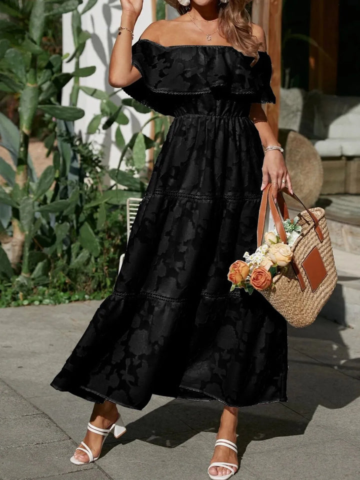 Kjole til Bryllupsgjest | Off-Shoulder Lagdelt