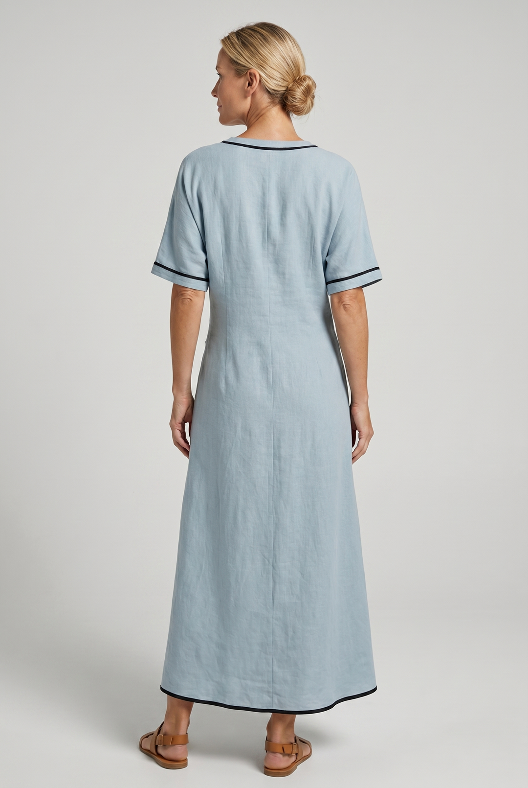 Kvinne Sommerkjole | Twist Front Maxi V-Hals Trim